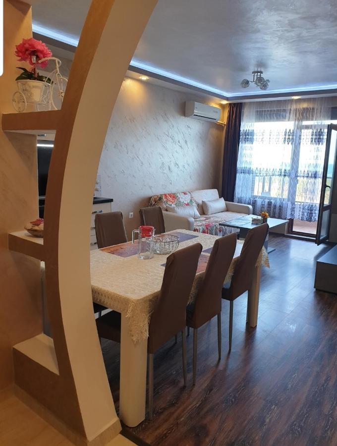 Sunshine Apartment Pomorie Exterior foto